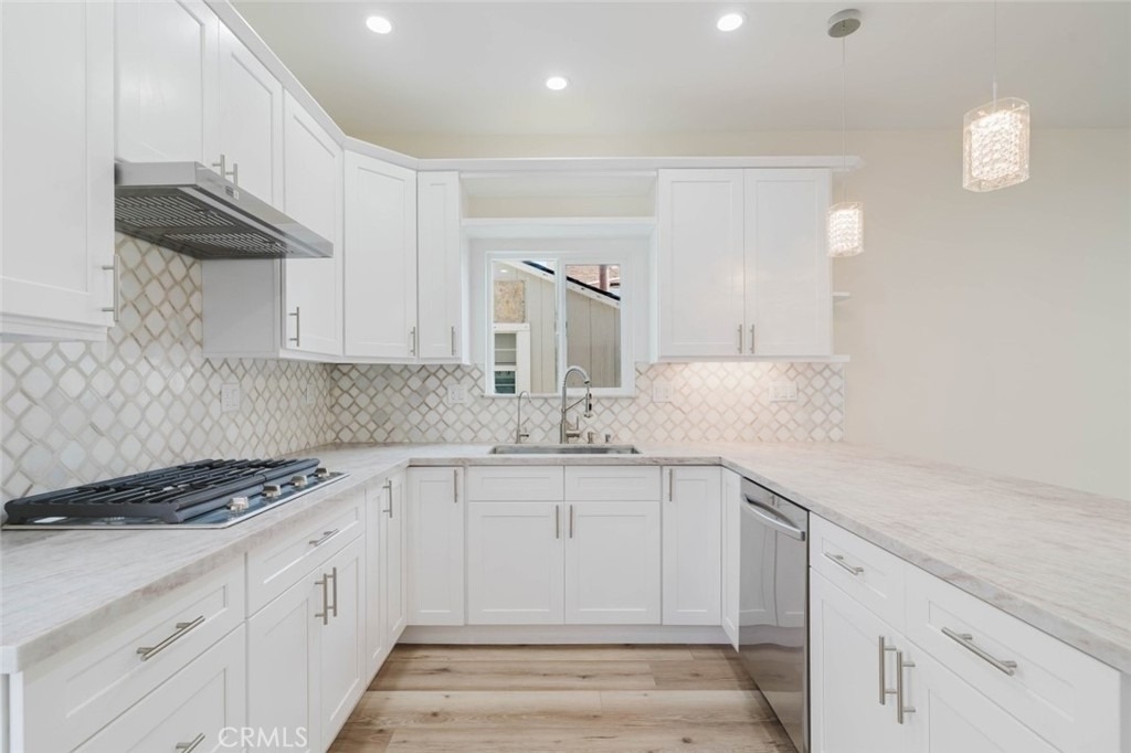 10405 N Ruffner Avenue - Photo 12