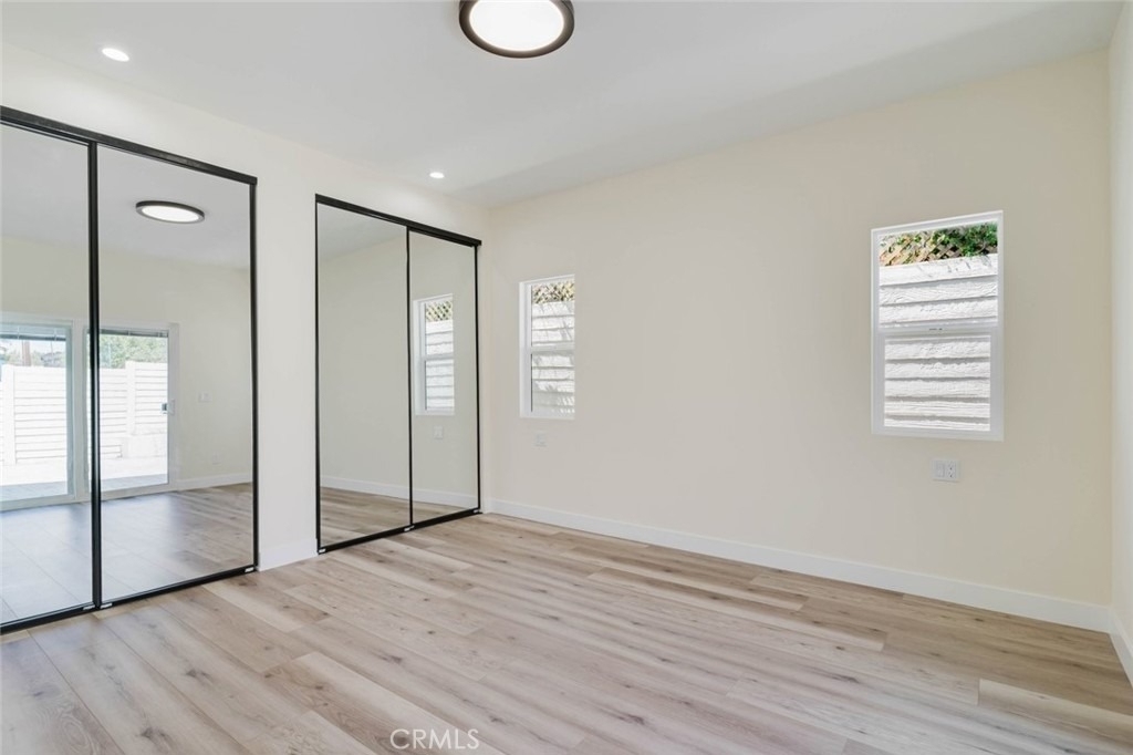 10405 N Ruffner Avenue - Photo 15