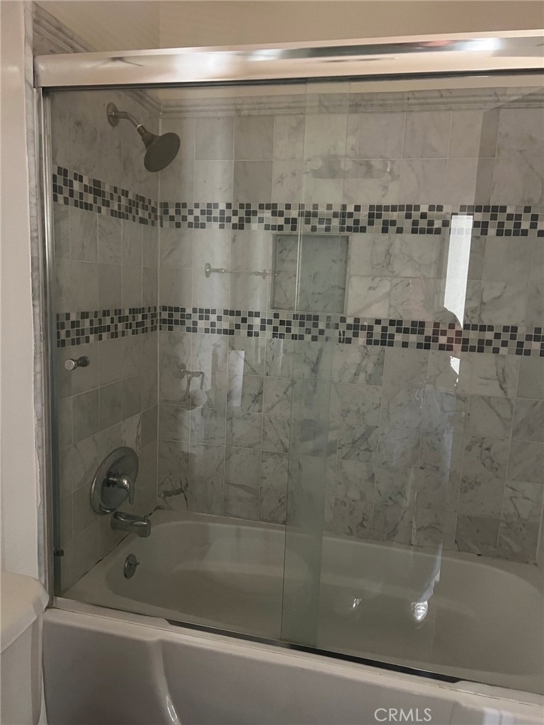 4381 Ventura Canyon - Photo 10