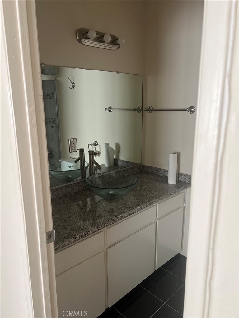4381 Ventura Canyon - Photo 11