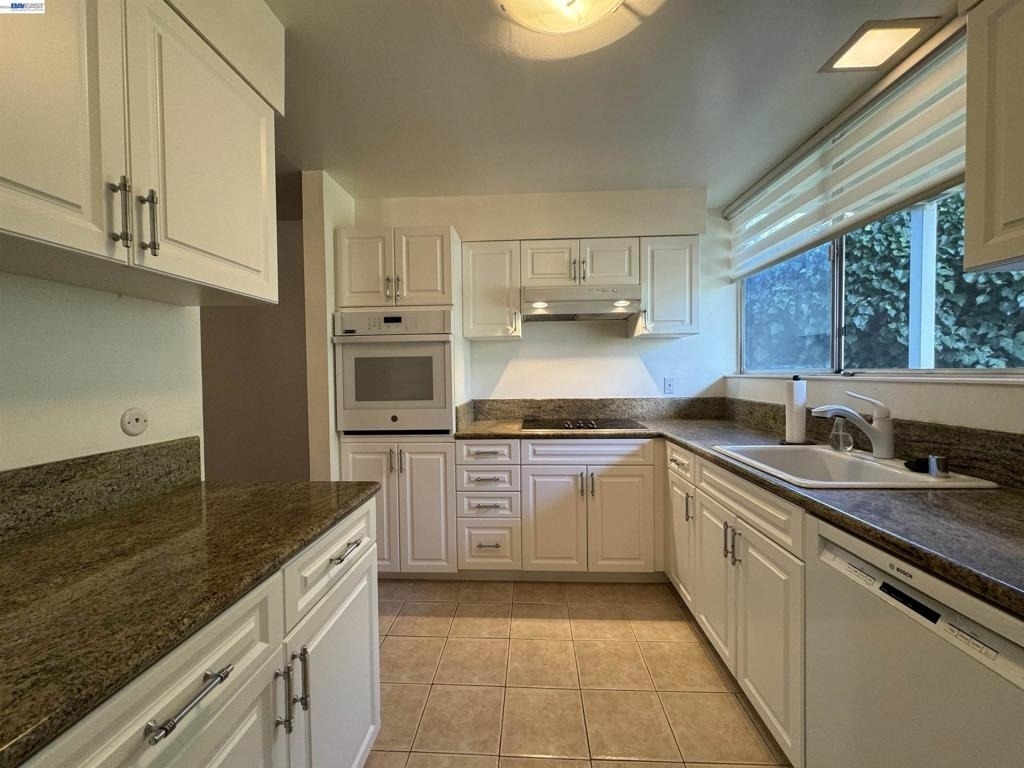 10 Andrew Dr - Photo 6