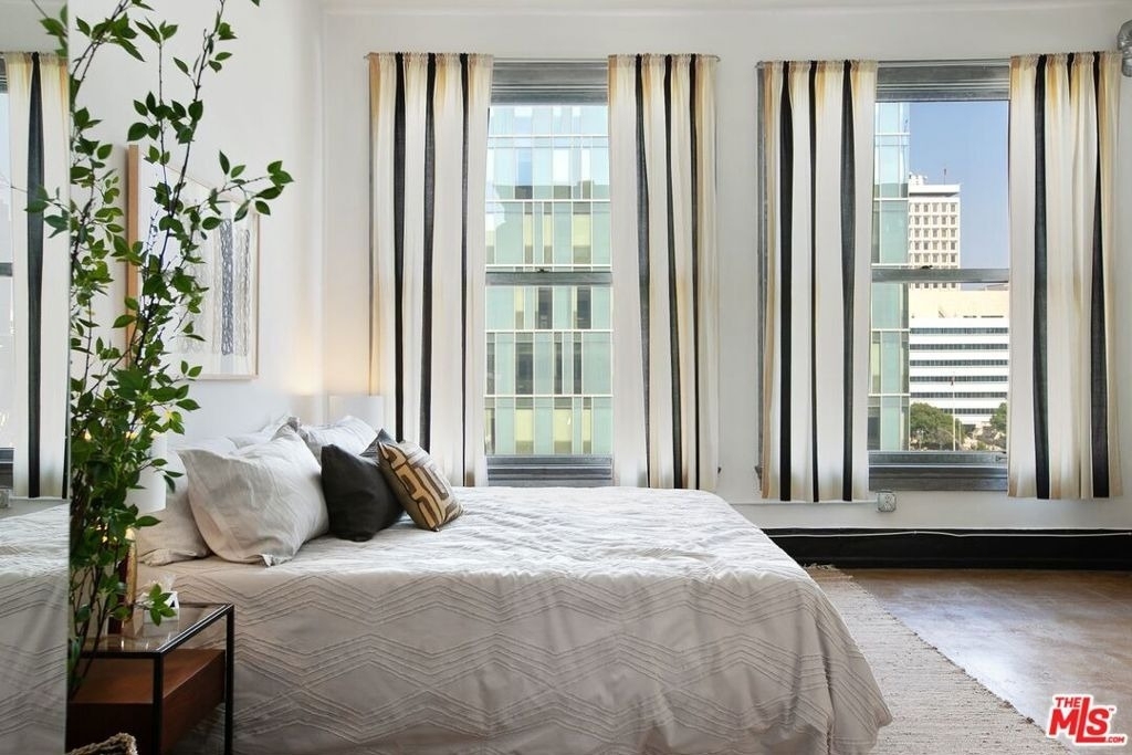 108 W 2nd Street - Photo 8