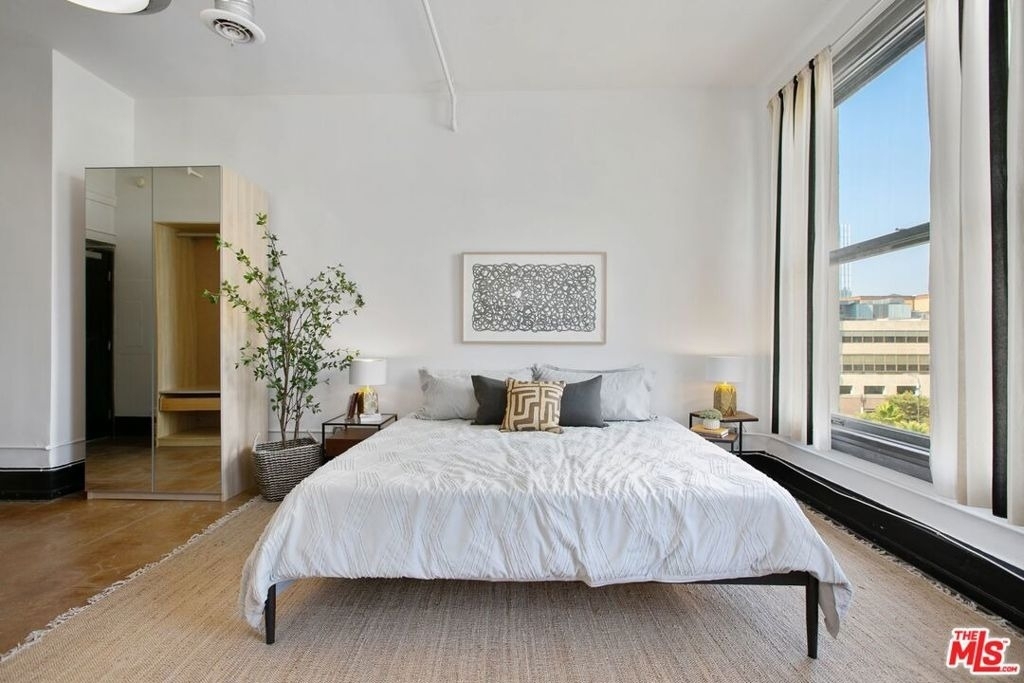 108 W 2nd Street - Photo 13