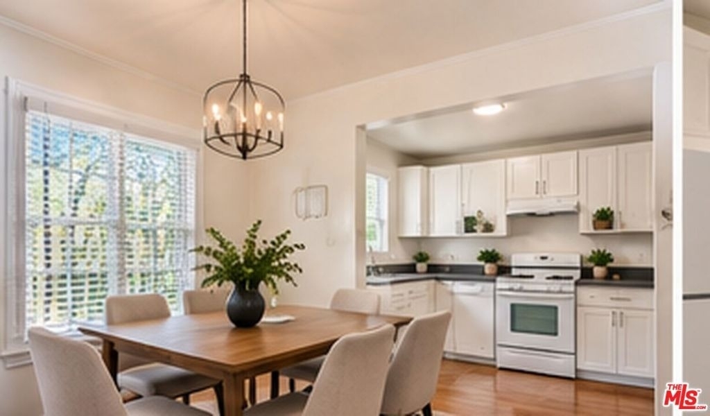 419 N. N Van Ness Avenue - Photo 7