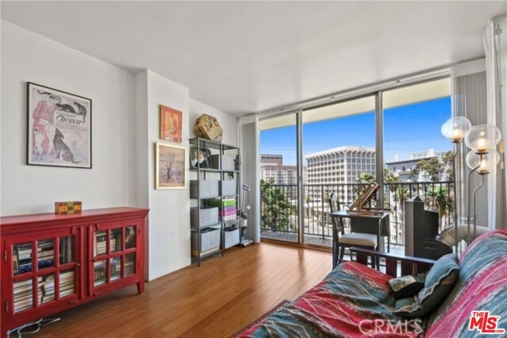 700 E Ocean Boulevard - Photo 21