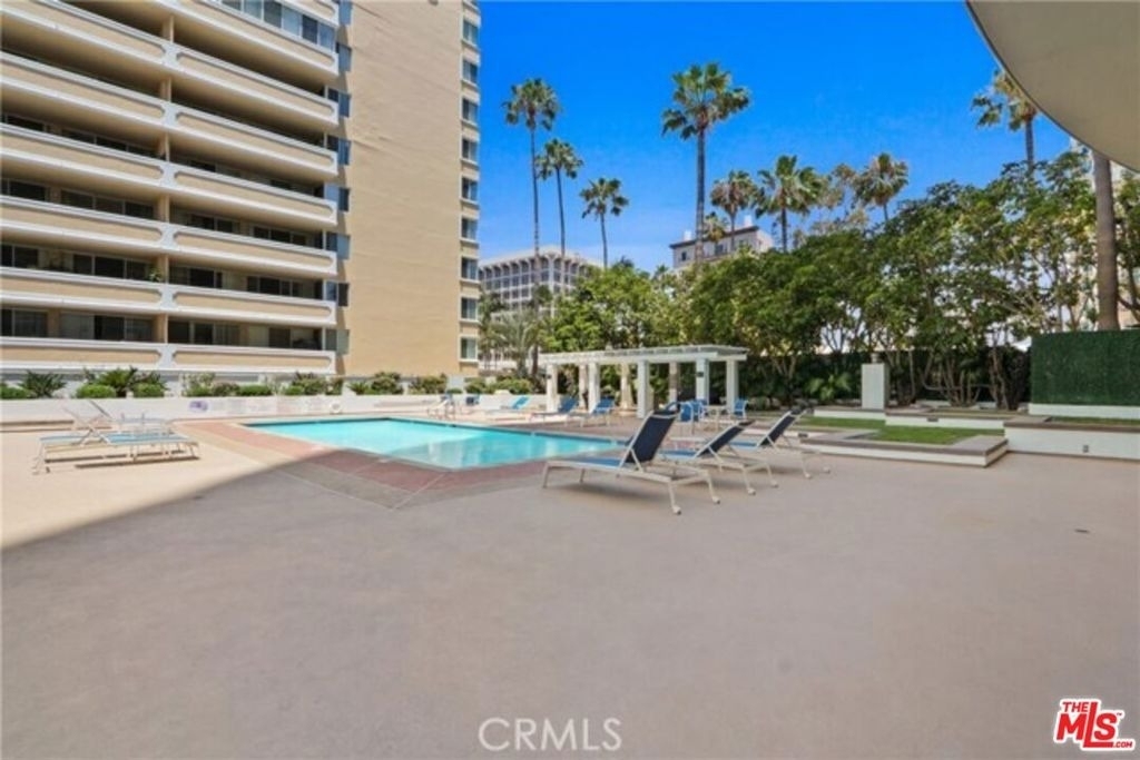 700 E Ocean Boulevard - Photo 12