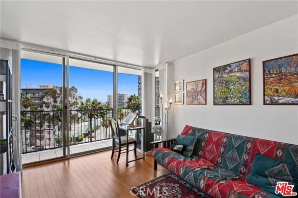 700 E Ocean Boulevard - Photo 20