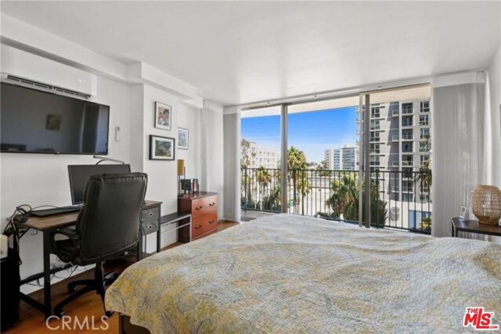 700 E Ocean Boulevard - Photo 24