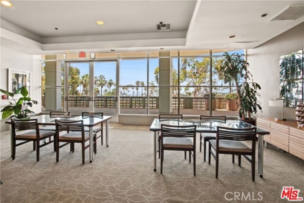 700 E Ocean Boulevard - Photo 4