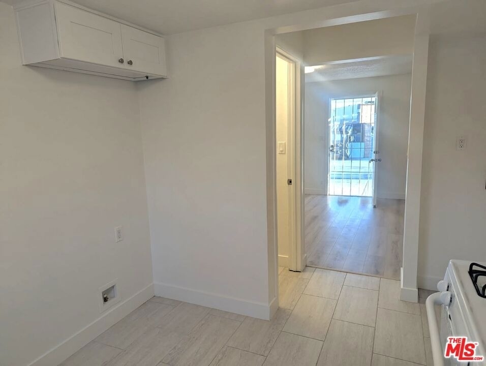 3837 Sedgwick Avenue - Photo 9