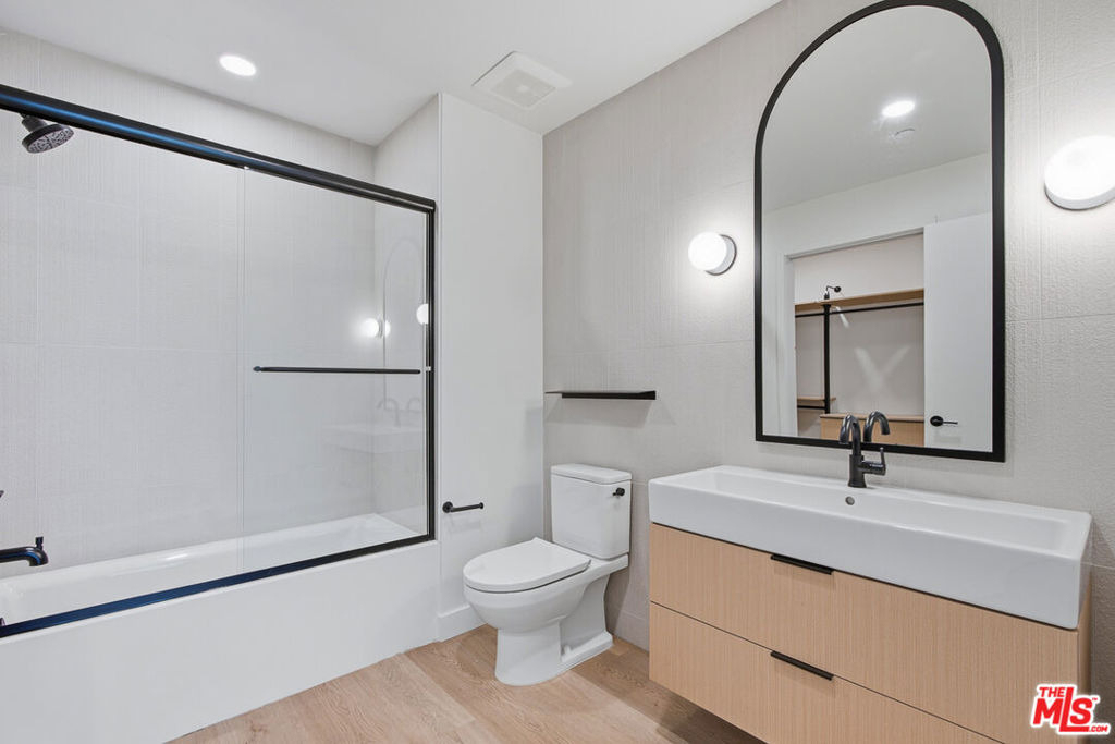 3555 Overland Avenue - Photo 10