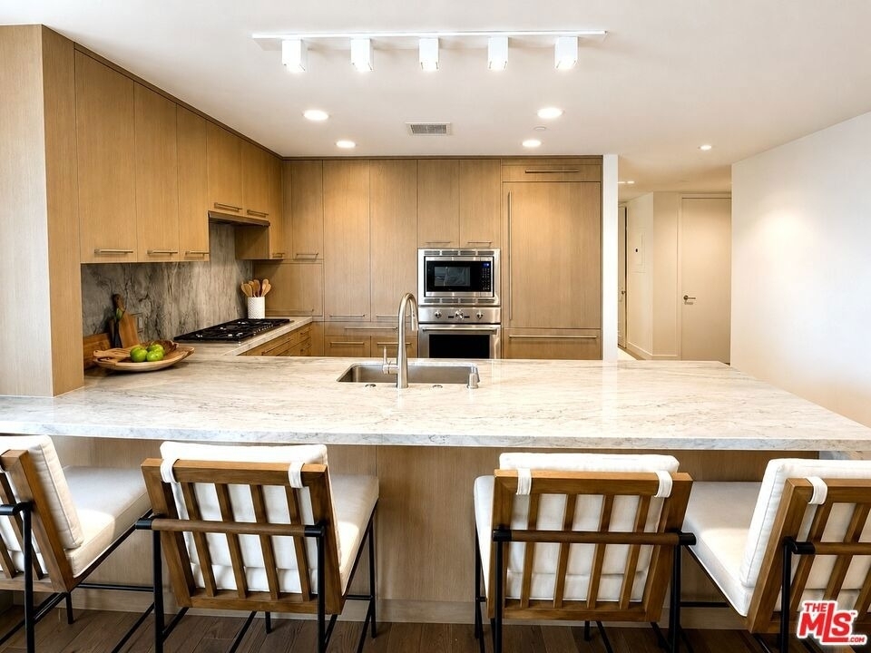 1755 Ocean Avenue - Photo 3