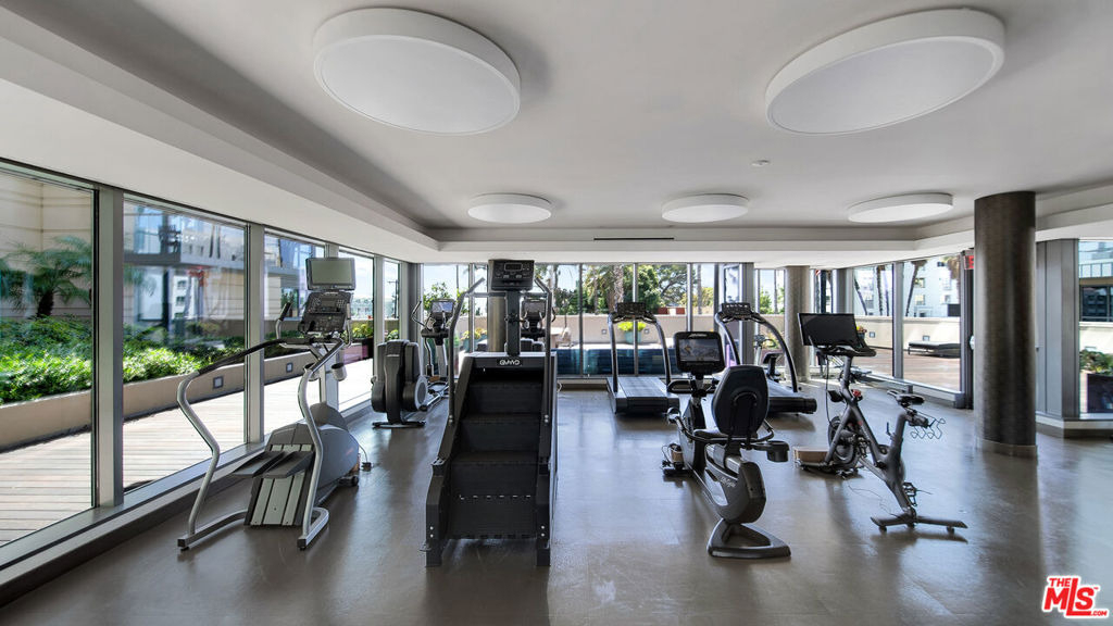 1755 Ocean Avenue - Photo 28