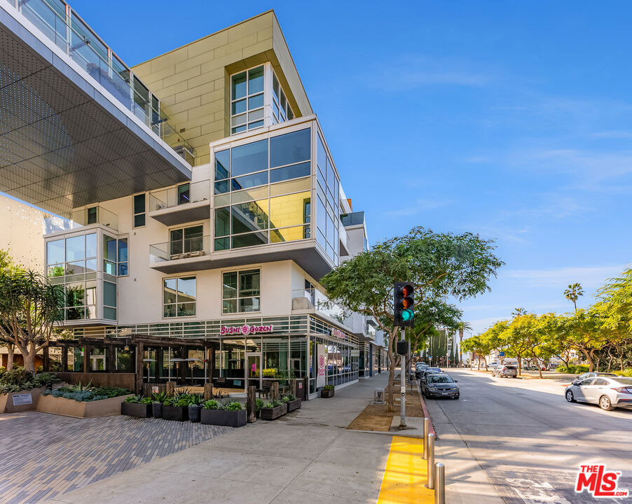 1705 Ocean Avenue - Photo 1