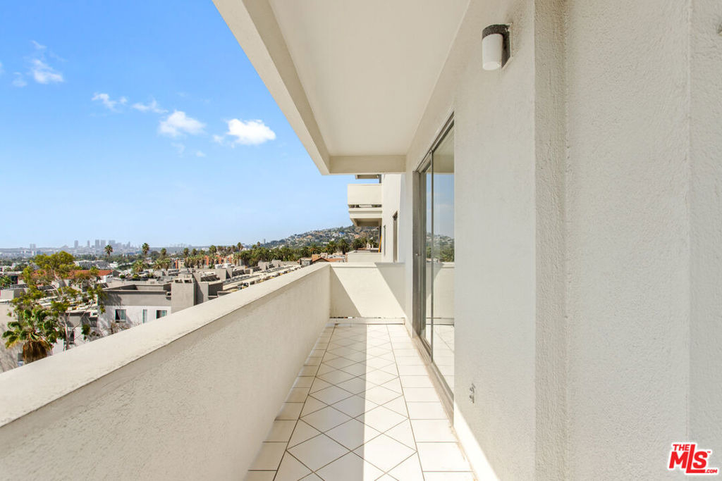 7250 Franklin Avenue - Photo 1