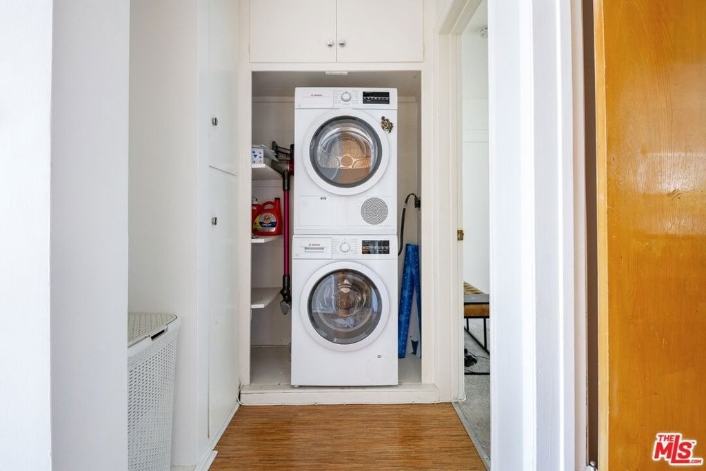 1233 N Laurel Avenue - Photo 20