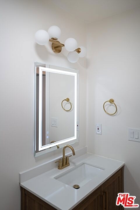 860 S Kingsley Drive - Photo 6