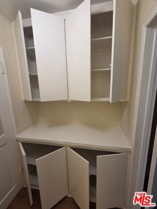 818 7th Street - Photo 8