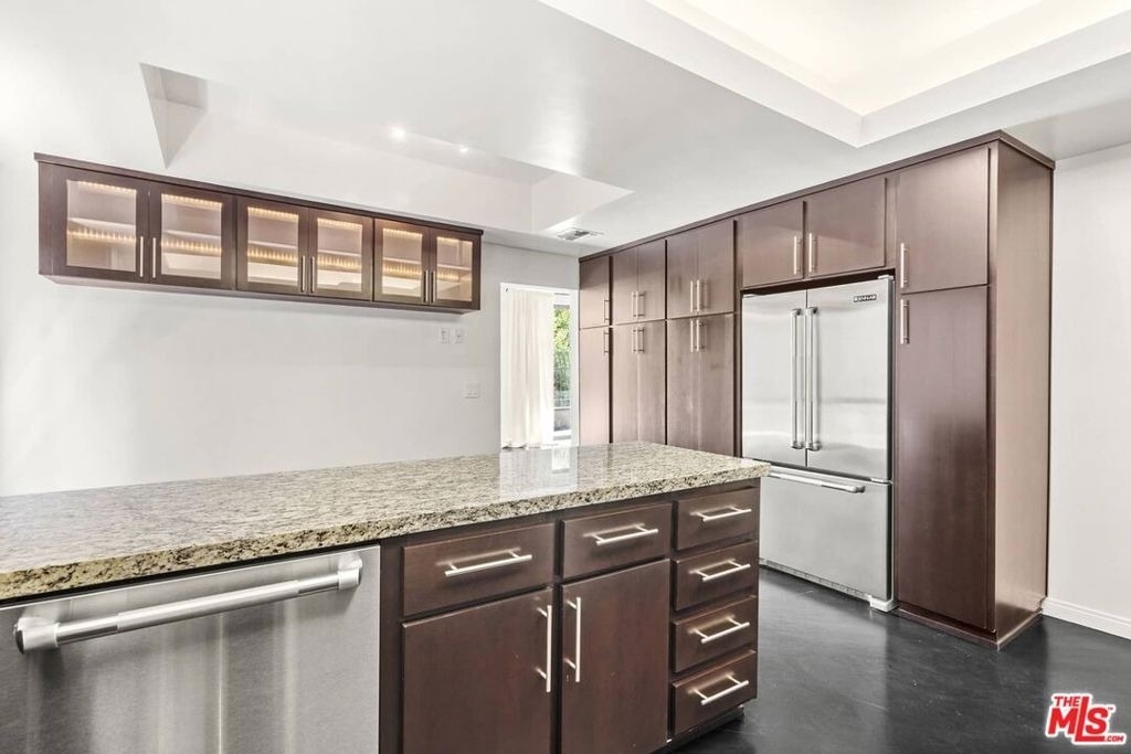 1210 N Kings Road - Photo 19