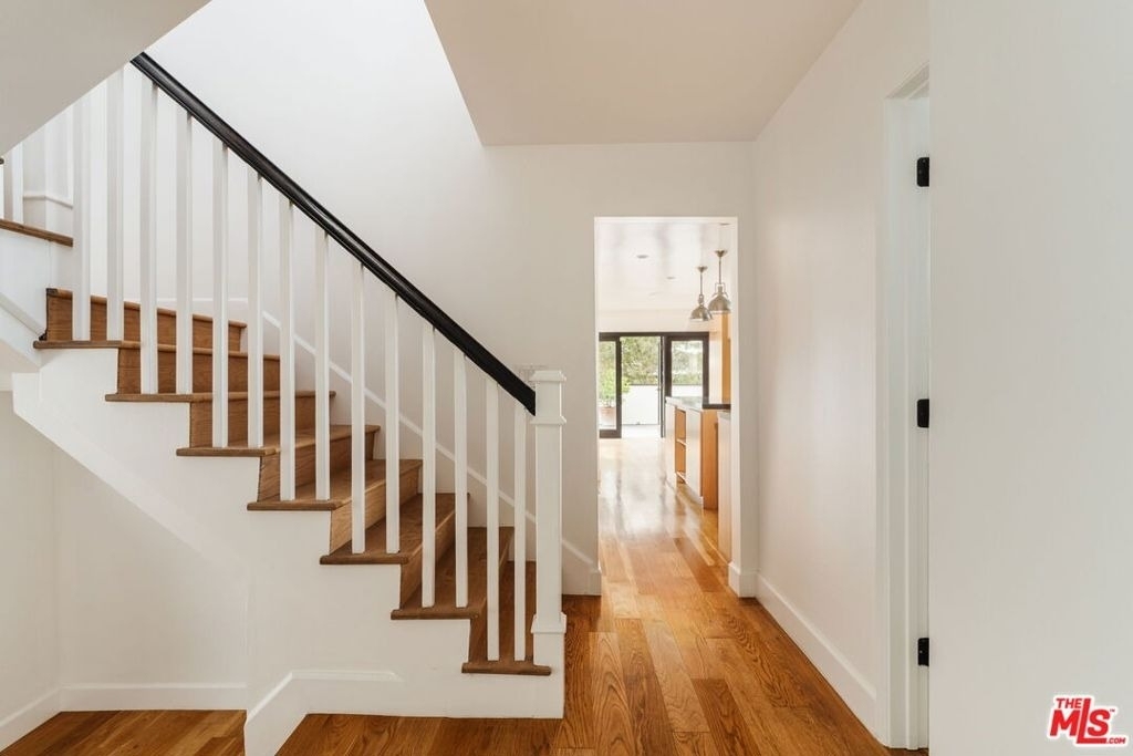 1355 Bobolink Place - Photo 12