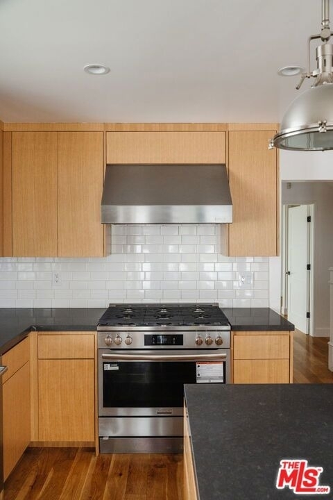 1355 Bobolink Place - Photo 15