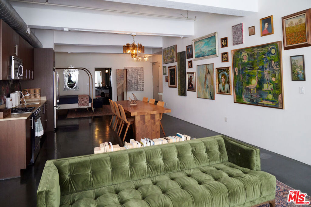849 S Broadway - Photo 12