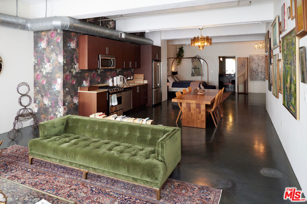 849 S Broadway - Photo 4