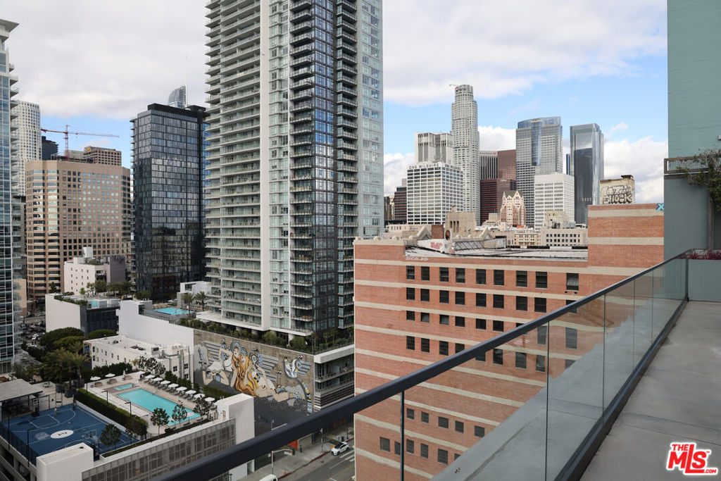 849 S Broadway - Photo 47