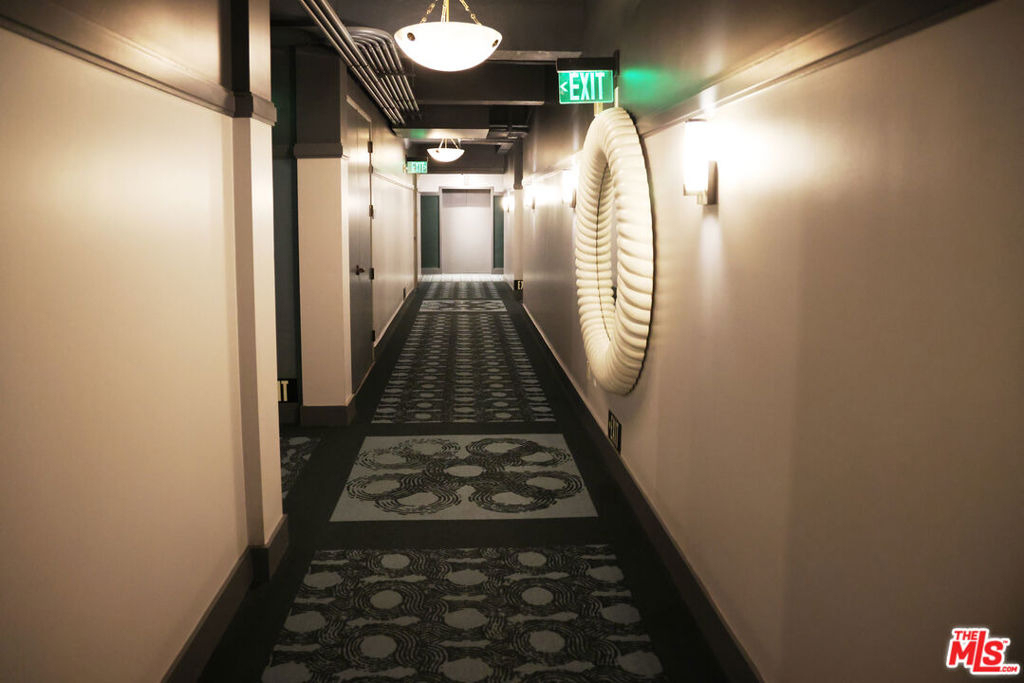 849 S Broadway - Photo 42