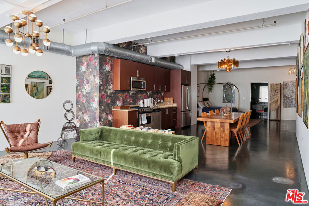 849 S Broadway - Photo 10