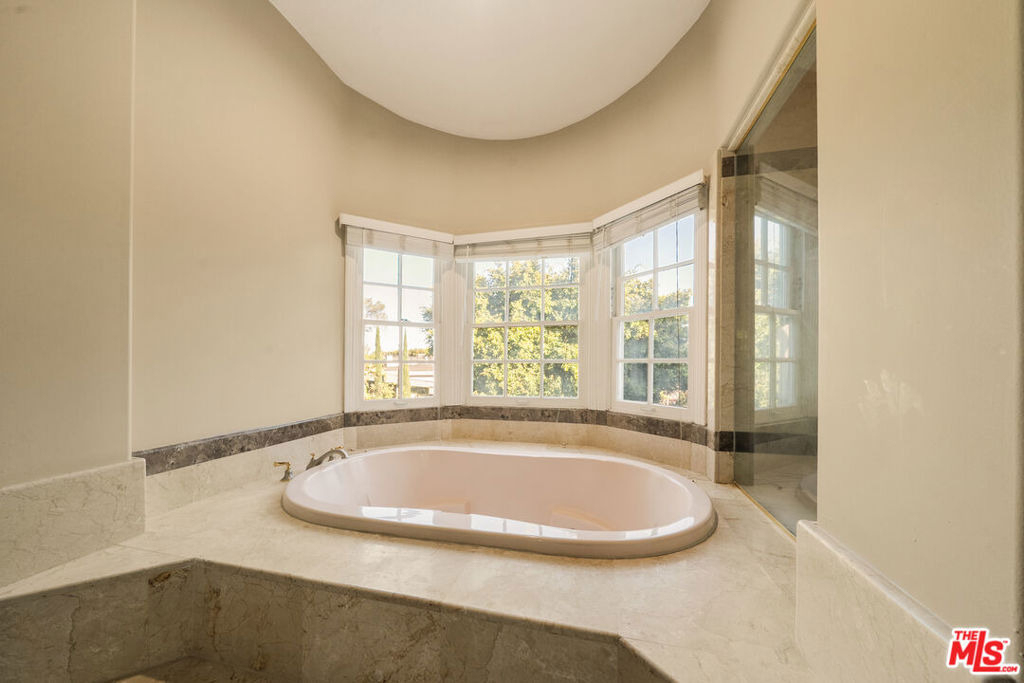 1109 Pine Drive - Photo 37
