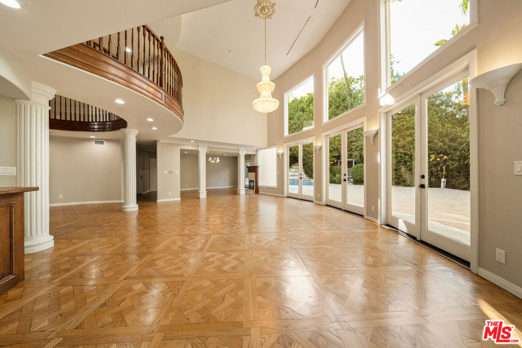 1109 Pine Drive - Photo 12