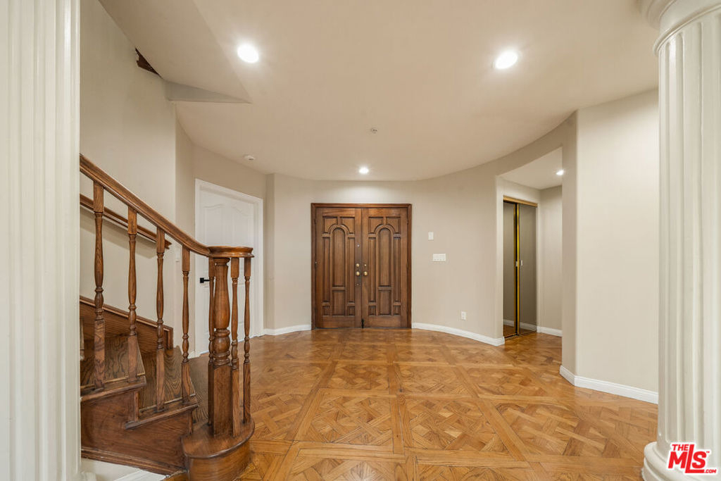 1109 Pine Drive - Photo 5