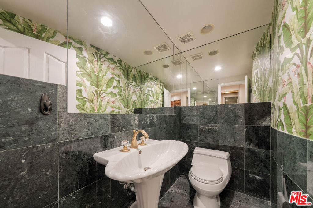1109 Pine Drive - Photo 25