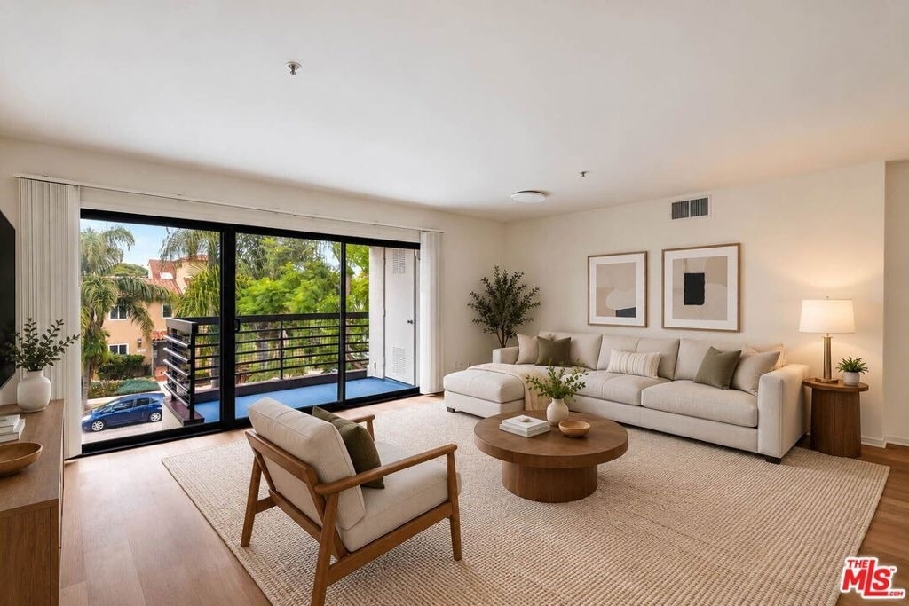 1144 12th Street - Photo 5