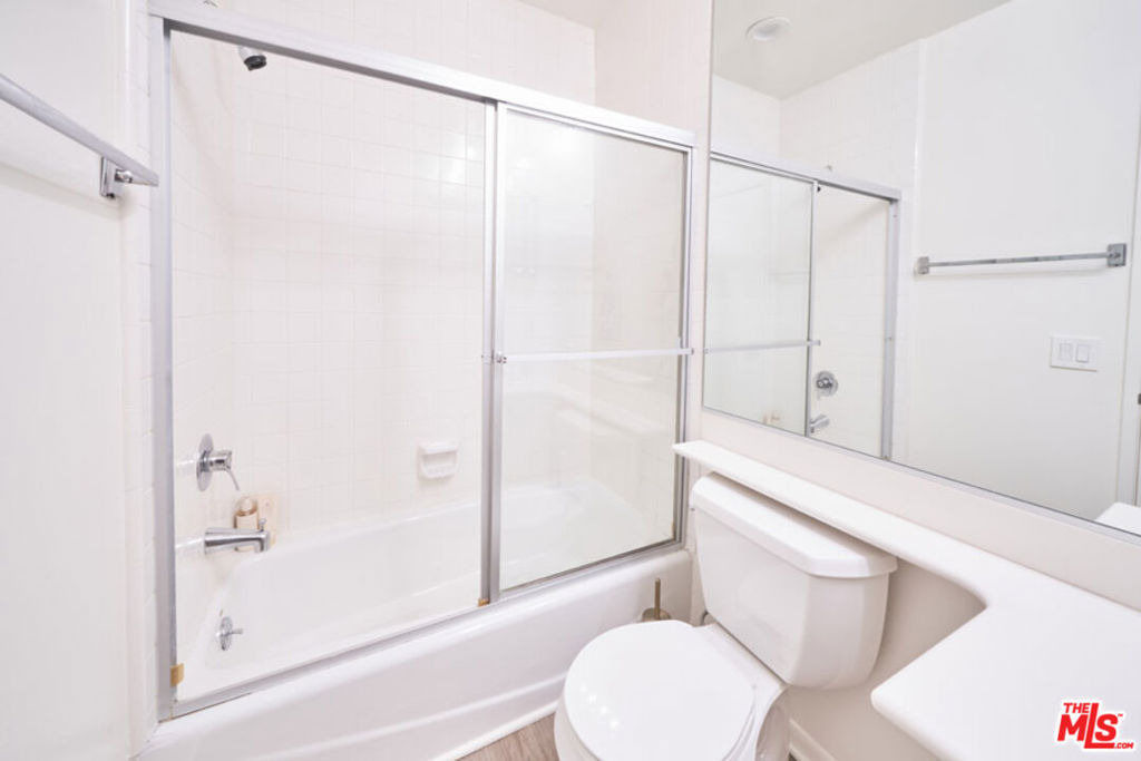 1617 S Beverly Glen Boulevard - Photo 44