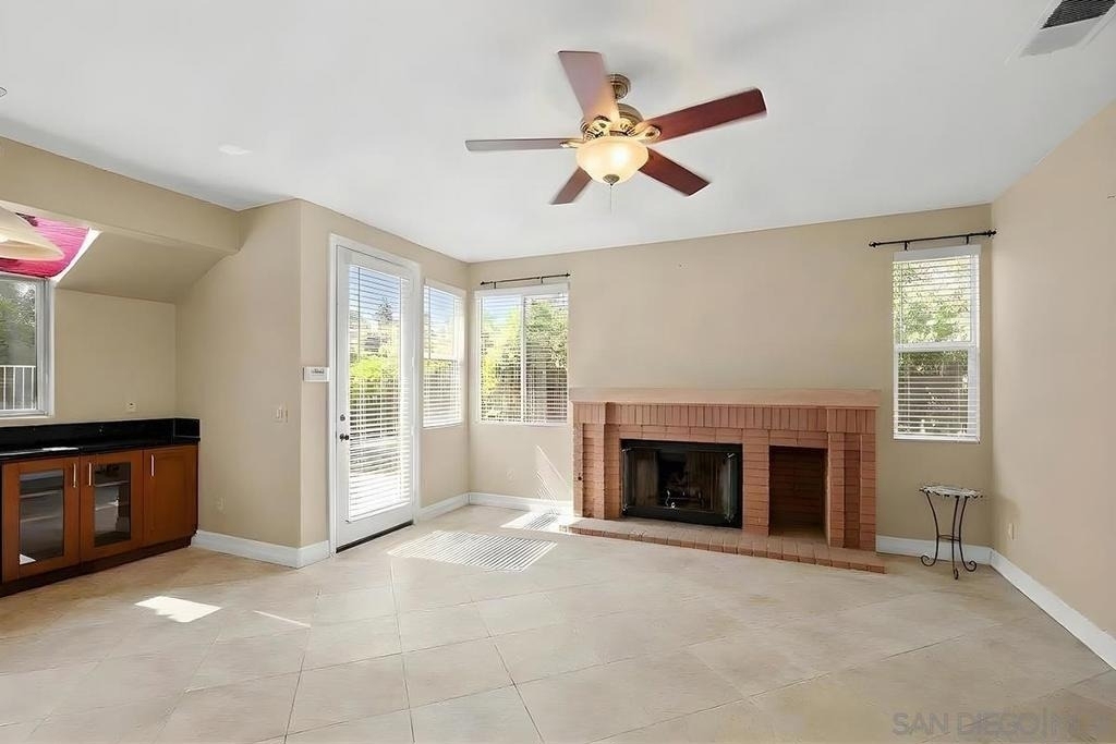 8721 Edulis Ct - Photo 15