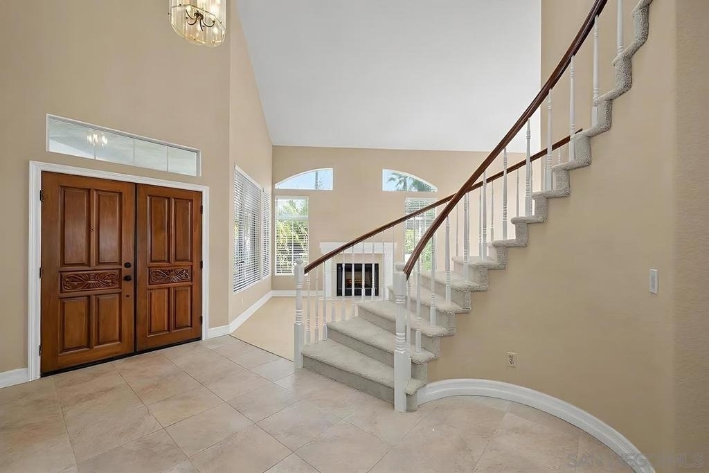 8721 Edulis Ct - Photo 4
