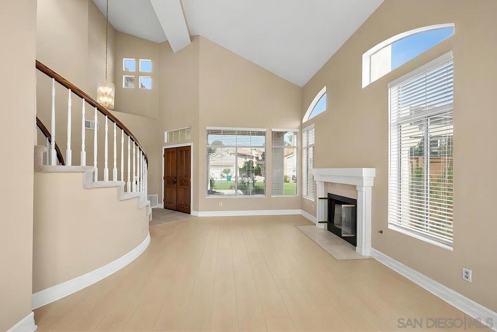 8721 Edulis Ct - Photo 7
