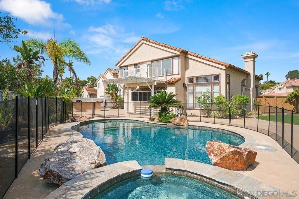 8721 Edulis Ct - Photo 43