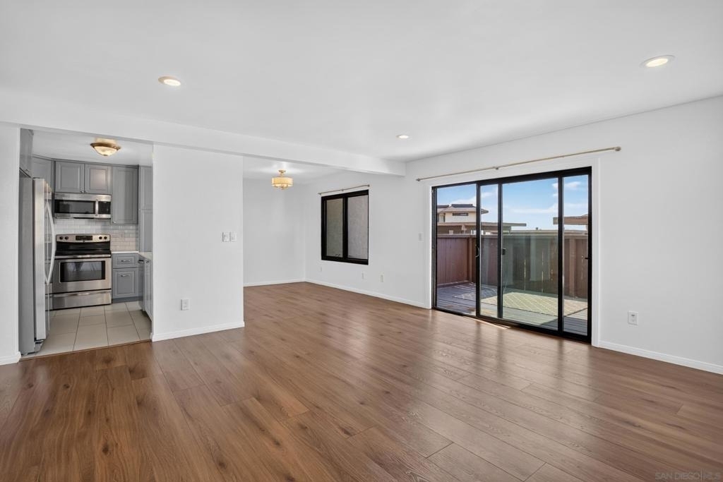 3837 Leland - Photo 11