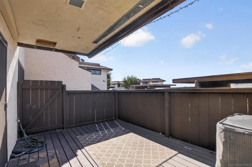 3837 Leland - Photo 22