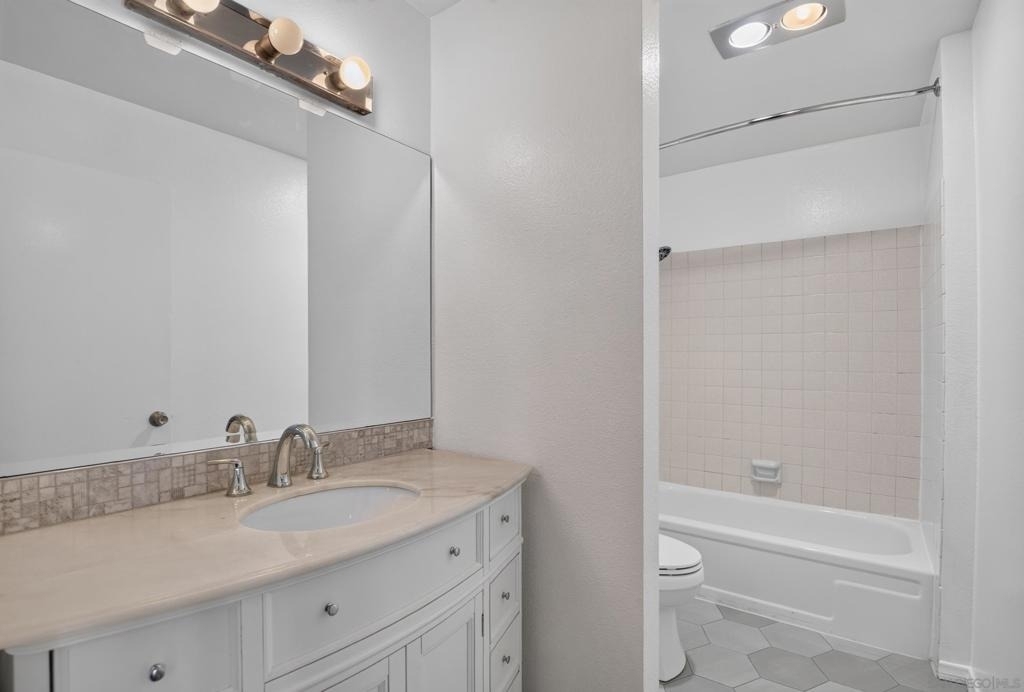 3837 Leland - Photo 19