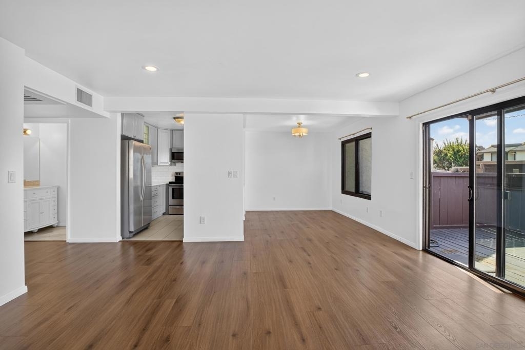 3837 Leland - Photo 6