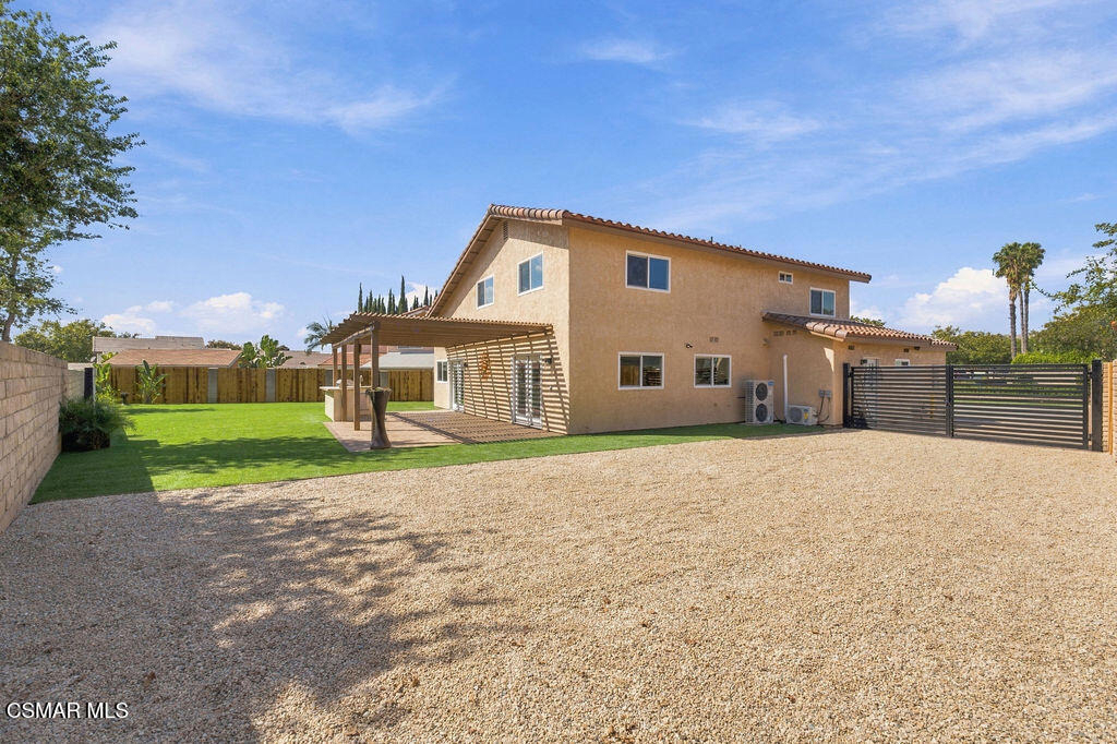5769 Nutwood Circle - Photo 18