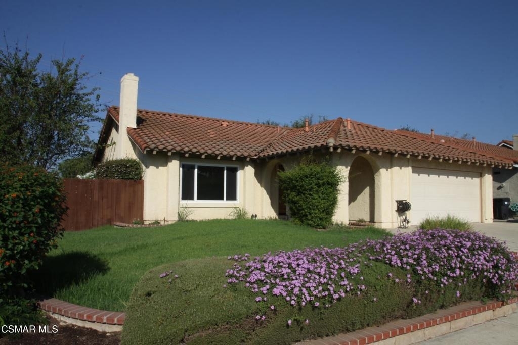 4745 Avedon Road - Photo 0