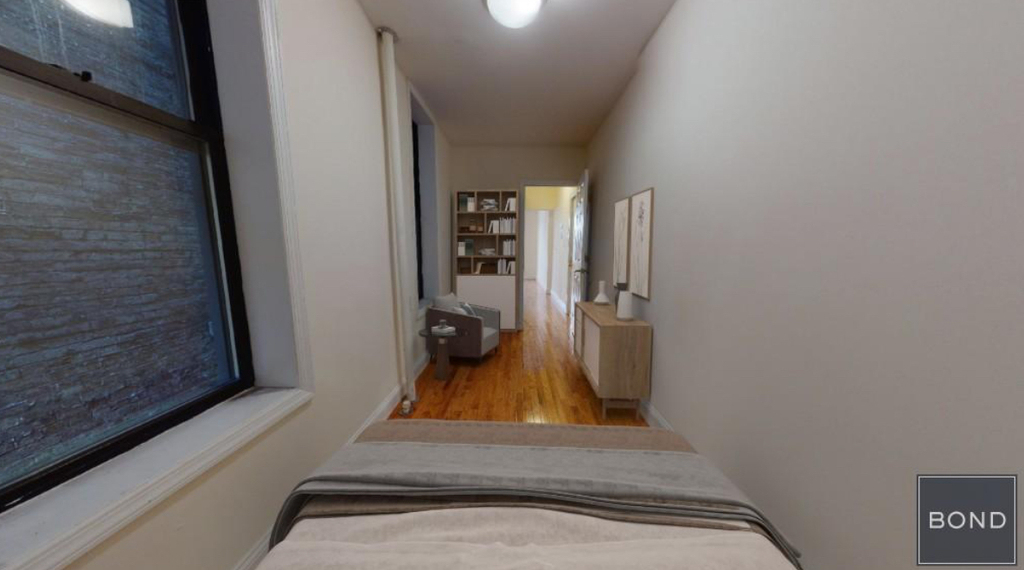 East 36th Street - Photo 4