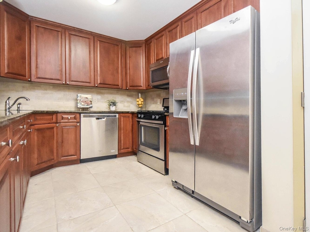 200 Carney Street - Photo 4