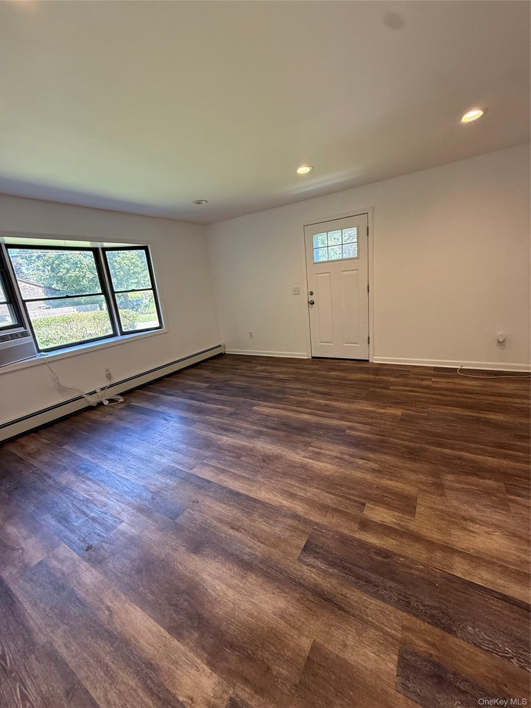 7 Park Avenue - Photo 12