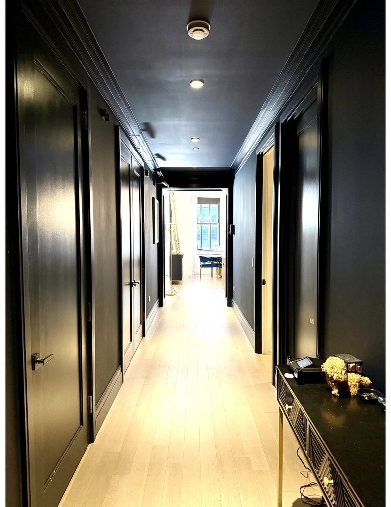 100 Barclay Street - Photo 3